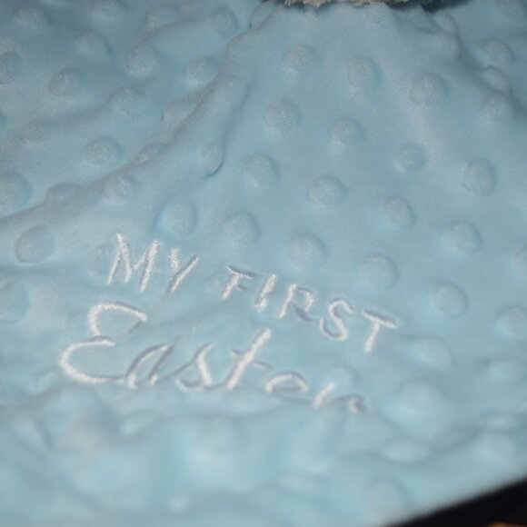 My first Easter security blanket bunny - Picture 3 of 4